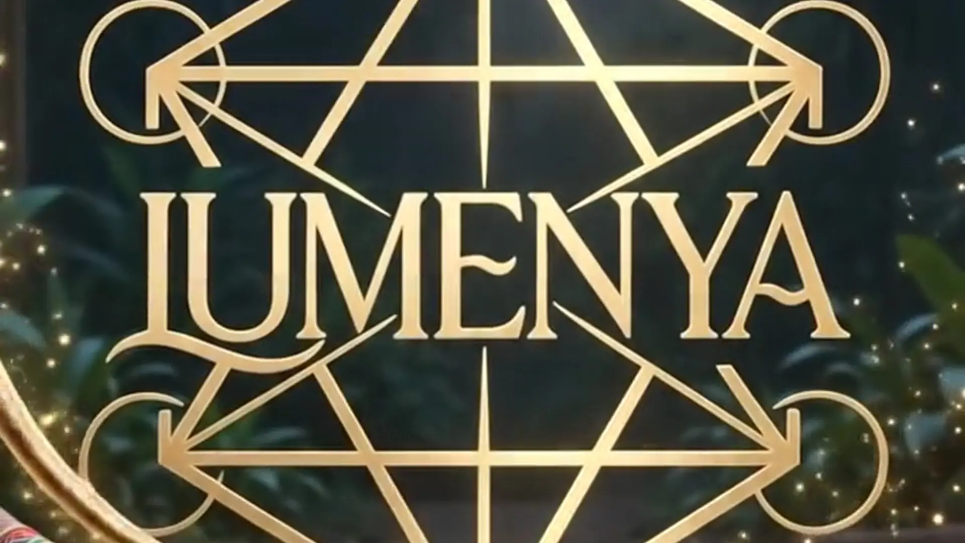 Lumenya Frame 105 — Shipibo-Frau singt am Feuer im Dschungel